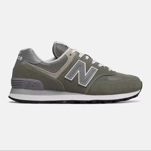 New Balance 574 Women’s Sneakers